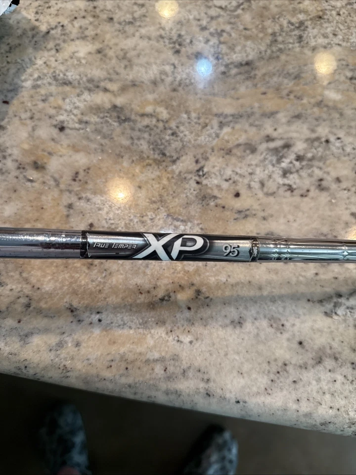 TITLEIST 714 AP2 8 HIERRO, TRUE TEMPER XP95 eje rígido, con empuñadura GOLF ORGULLOS MCC4 Foto 4 de 4