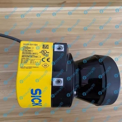 1PCS Used SICK 1058000 Laser Scanner S32B-0011BA