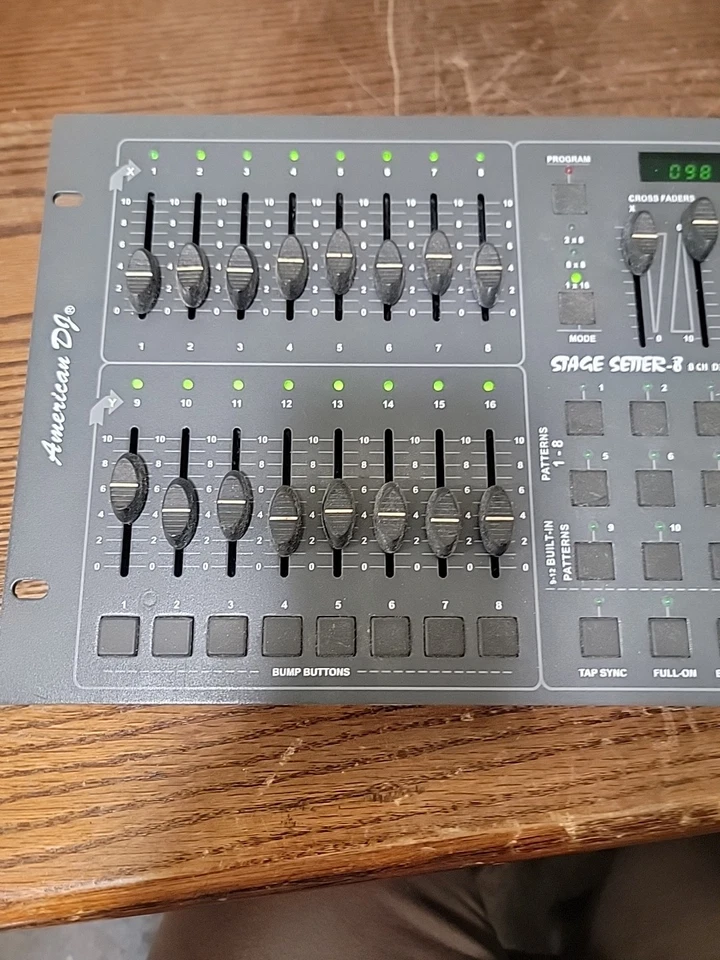 American DJ Stage Setter 8- 8 Channel Dimmer Console - Image 3 of 4