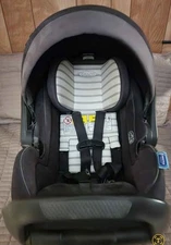 Graco Snugfit DXL  LIGHTLY USED