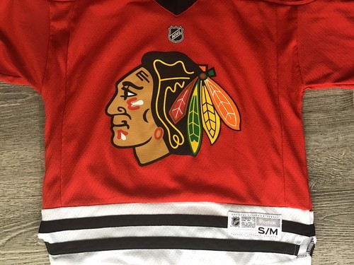 Reebok NHL Chicago Blackhawks Sharp #10 Hockey Official Jersey Youth Small S YS - Picture 9 of 12