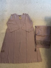 NWT Nishat linen women  s embroidered lawn suit shalwar kameez Pakistani size M/L