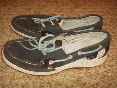 womens navy sperry shoes
