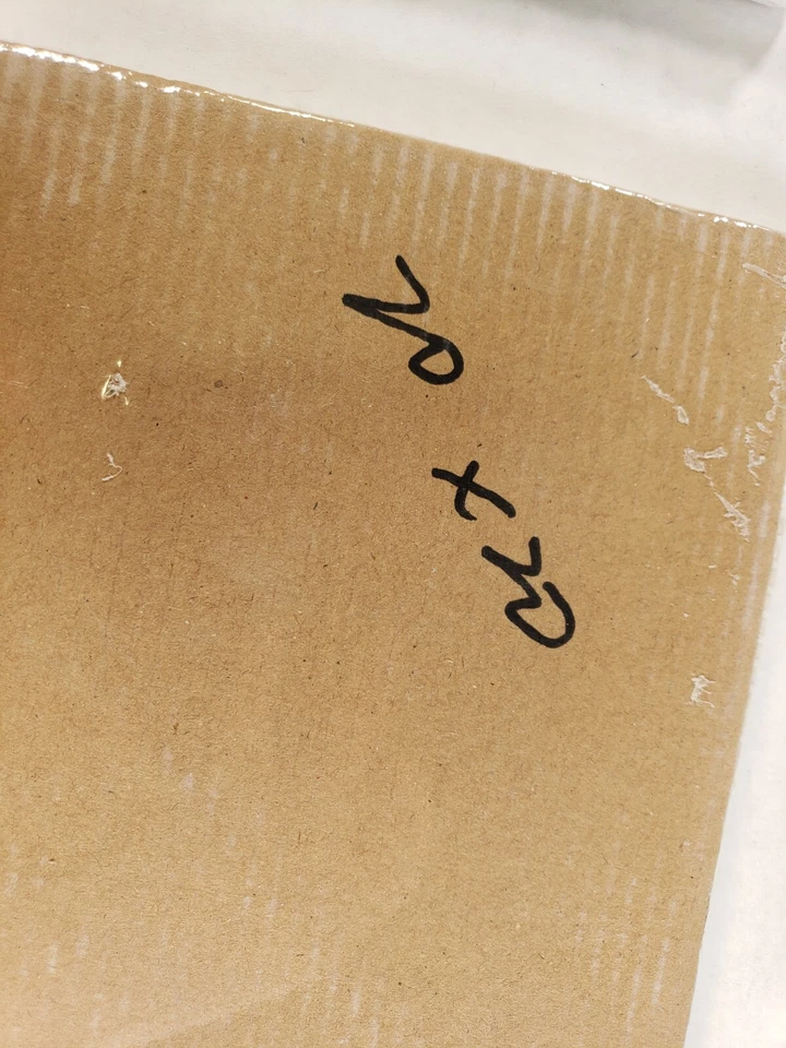 (Lote de 18) Azulejo de mármol geométrico Chevron Metropolitan Lafenice 8"x8" MTROLAFNCE Foto 4 de 4