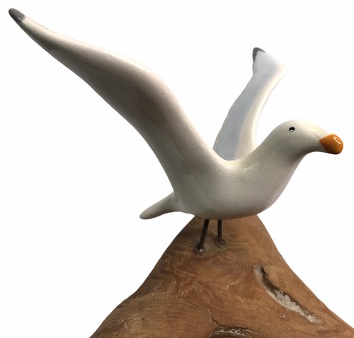 Wooden carved sea gull on drift wood Casa Fernandez Jauquin Sernandez - Picture 7 of 7