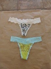 Lot of 2 Pairs of Women's Cute Thong Panties NOBO Brand Size Medium NWOT