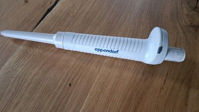 Eppendorf Biomaster 4830 Adjustable Vol. Einkanalpipette 1-20 Mikroliter