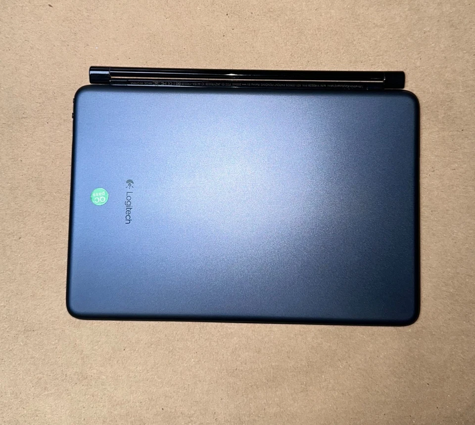 Logitech Ultradelgado Magnético Clip-on Teclado Cubierta para Ipad mini- Problema Batería Foto 4 de 4