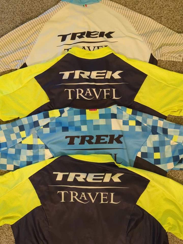 Camiseta deportiva de ciclismo de viaje Bontrager Santini Trek LOTE de CUATRO con cremallera completa para mujer grande Foto 3 de 4