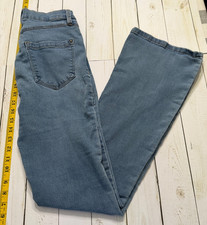 Curve Appeal High Rise Flare Jeans Size 2/26 Light Wash Stretch