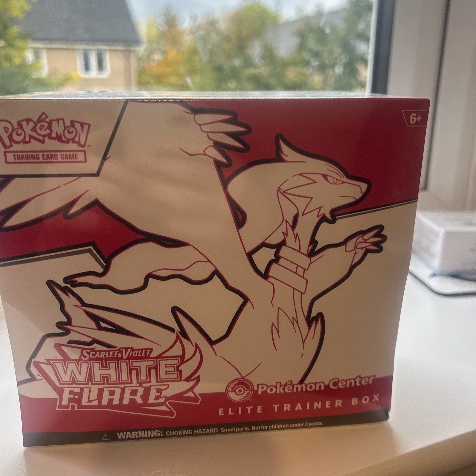 Brand New Sealed Pokemon TCG White Flare Pokemon Center ETB slight corner damage