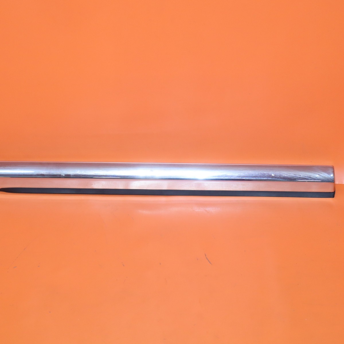 Rolls-Royce Cullinan 2019-2024 Rear Right Body molding P/N 51137448580