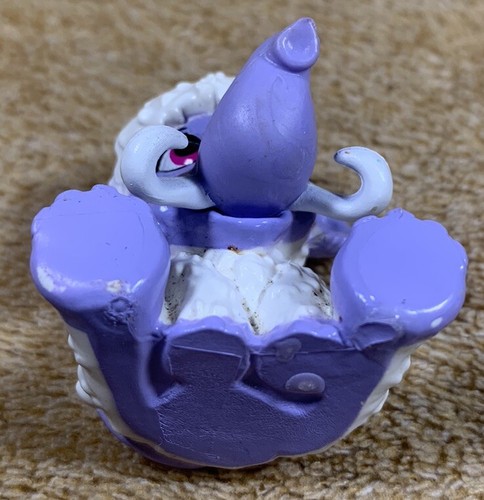 "Figura Monster High Mammoth Shiver 1,5"" Abbey Bominable Schools Out 2011 mascota" - Imagen 5 de 6