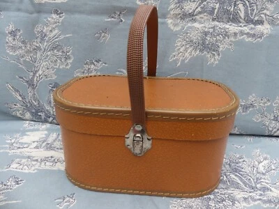 Petit Vanity case Vintage en simili cuir marron 1950 23X15X11,5cm de haut sans l - Photo 1/4