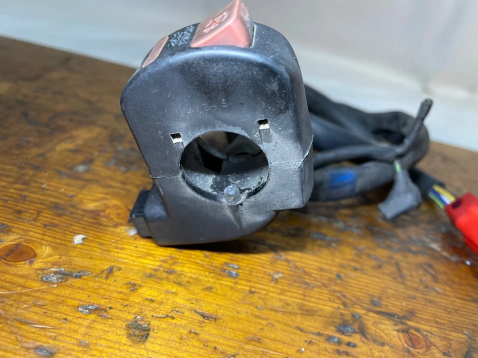 Honda XL 1000 Varadero SD02 Lenkerarmatur rechts Schaltereinheit - Bild 4 von 4