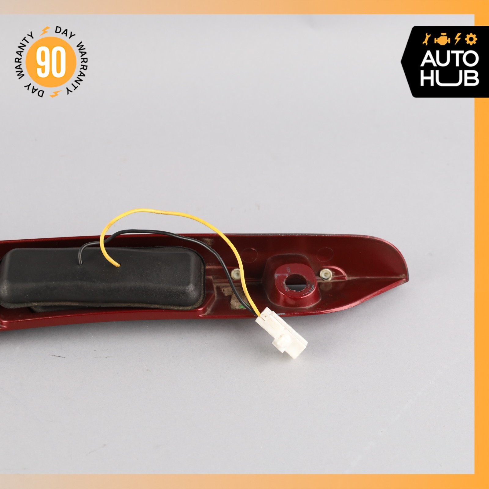 02-07 Maserati GranSport Spyder M138 Trunk Lid Moulding Plate w/Light OEM 46k