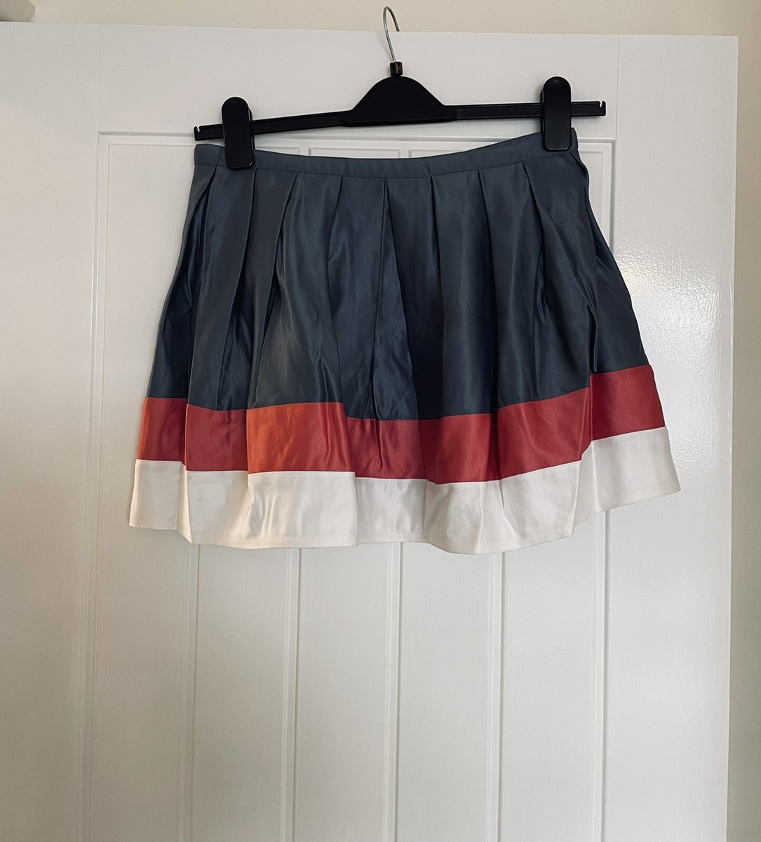 BNWOT TOPSHOP stripe skirt grey white lined sz 10 💖 Smart Dressy