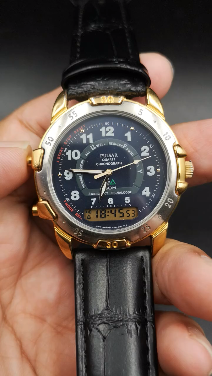 Vintage and Rare Pulsar Chronograph Two systems Analog/Digital