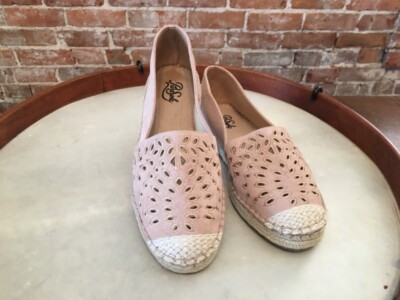 PureSole Nude Suede Eyelet Rebecca Espadrille Slip On Flats Shoe 9 NEW