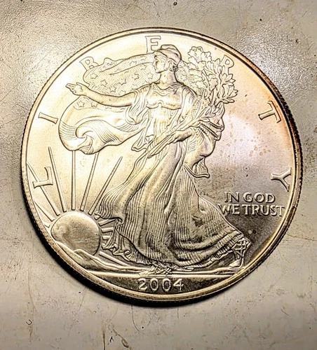 2004 American Silver Eagle - BU - 1 oz .999 Fine Silver!