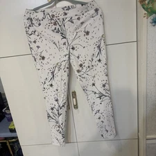 Utopia By Hue White Floral Legging Pants Size Large Womens