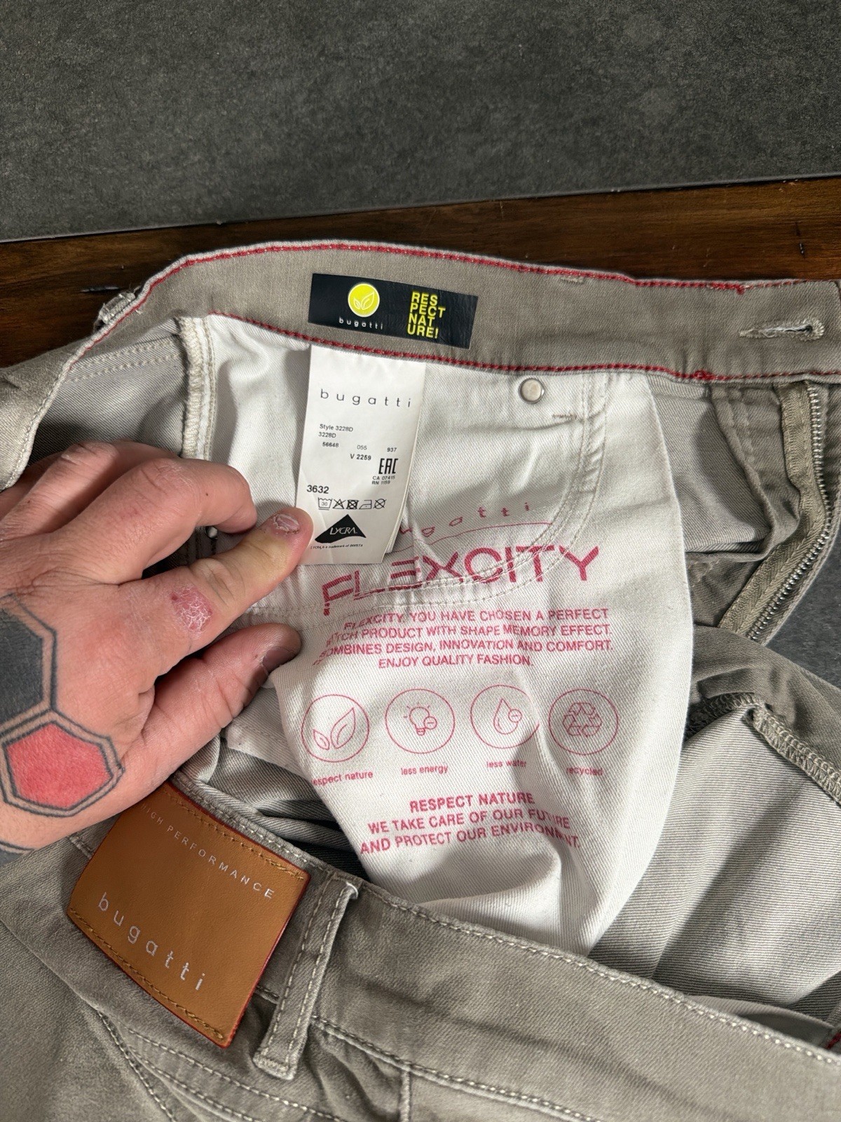 Bugatti Flexcity High Performance Stretch Jeans M… - image 5