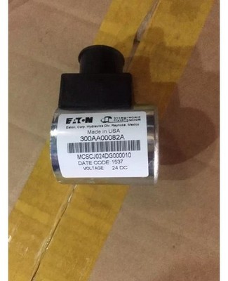 New     300AA00082A Solenoid Coil 24V  *p0