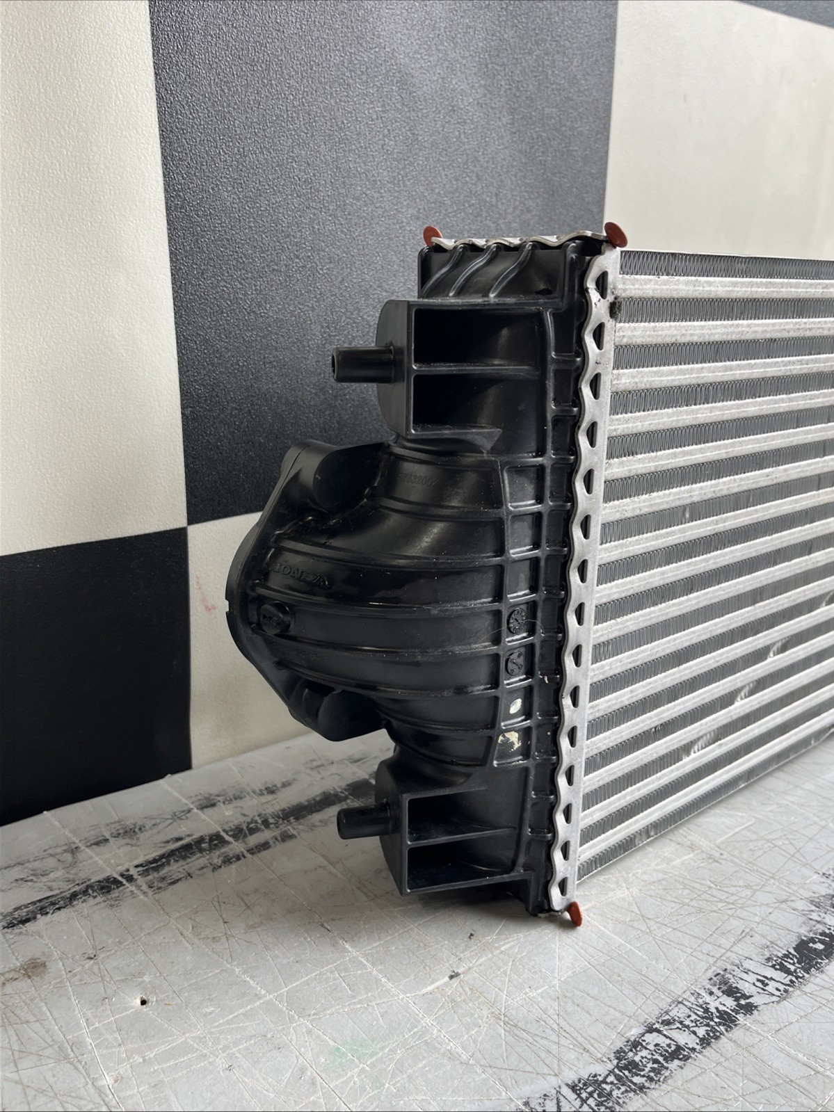 17 18 19 20 21 22 Acura Nsx Right Side Intercooler Used Oem 1971058GA01 FZ652003