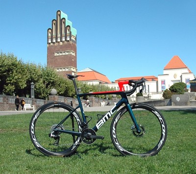 BMC Teammachine SLR-01 ONE/SRAM RED AXS E1+Powermeter/SCOPE/TUNE/Gr.56/6,9kg NEU