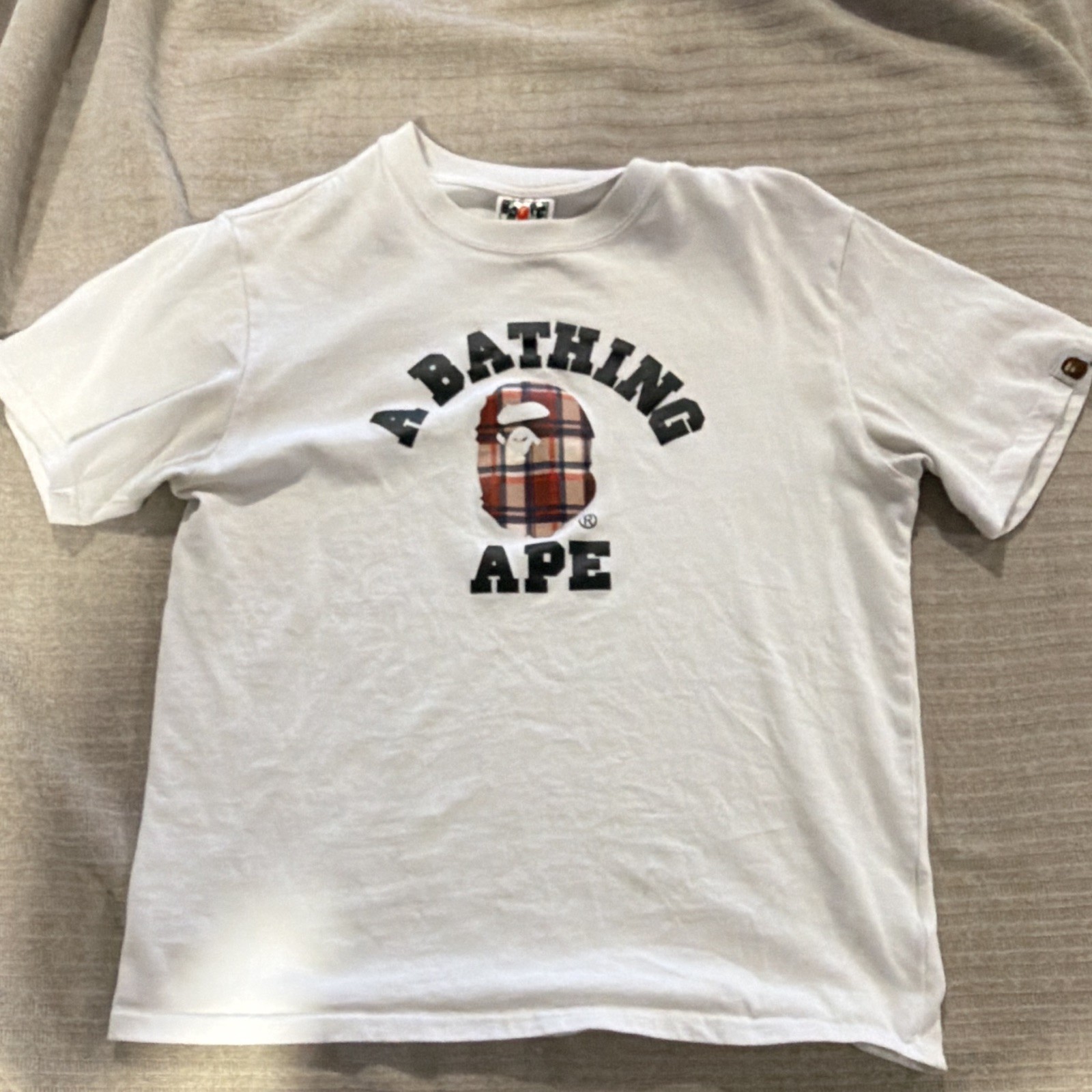 A Bathing Ape BAPE White Ape Head Graphic Logo Crew Neck Tee Shirt Mens M