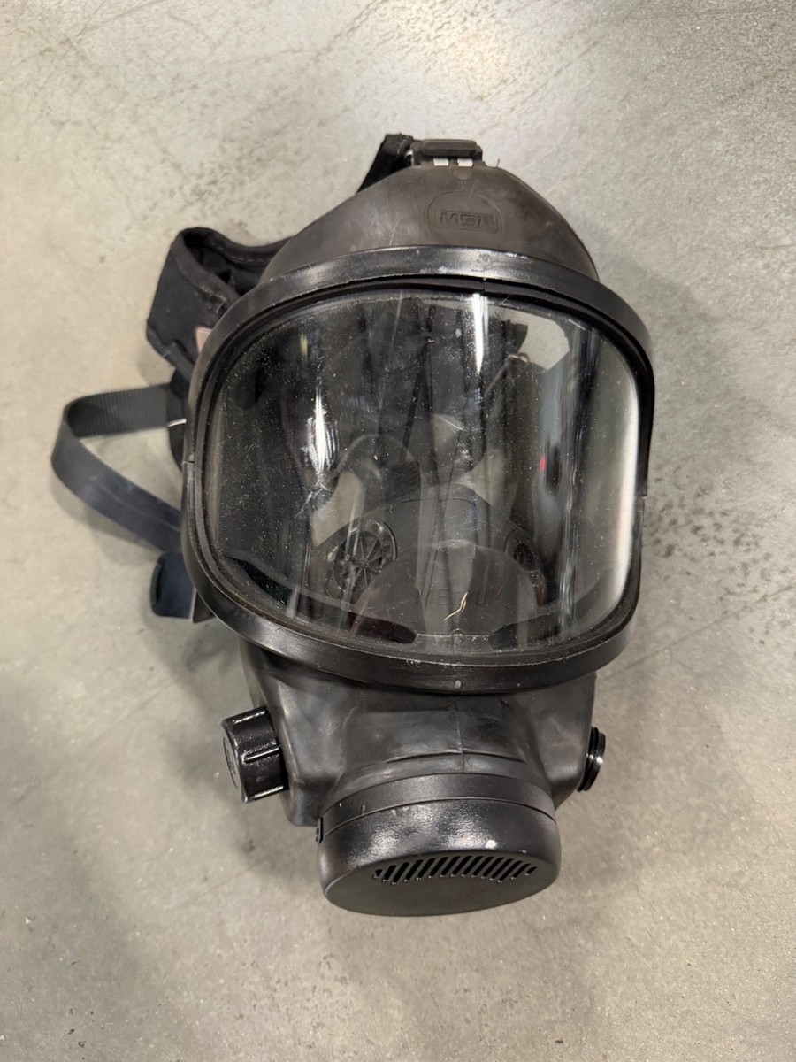 MSA 7-204-1 M4C3 Ultra-Twin Full Face Respirator Gas Mask ~ Medium