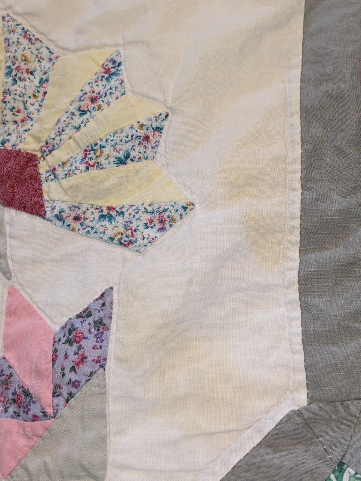 VINTAGE Hand Stitched Elmsford NY ARCH FLOWER GARDEN QUILT 78" x 64" eBay