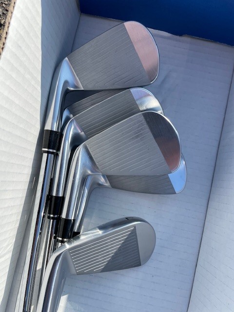 Honma Golf Irons Set Steel Stiff model TW757Vx #5-PW Men's RH NEW with tags