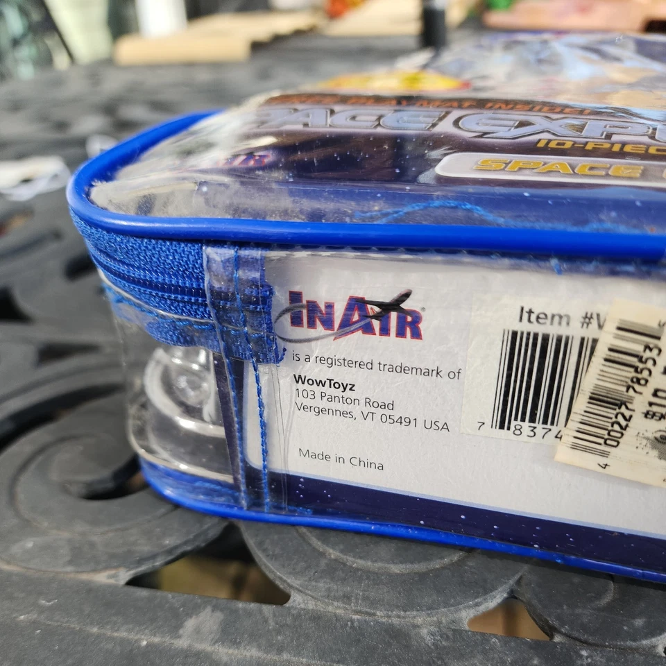 Vintage disney world Wowtoyz Space Explorer Backpack playset Space Orbiter -NEW - Image 3 of 3