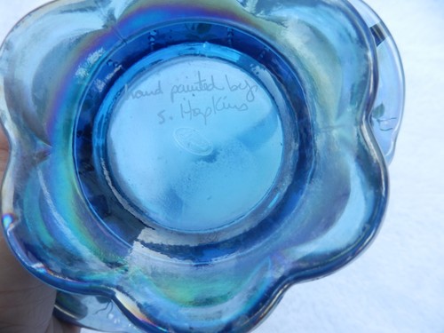 Fenton glass Basket - Signed - Picture 6 of 8