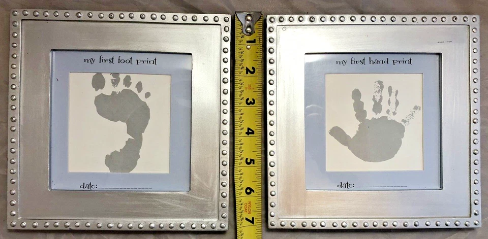 Marcos de fotos con impresión de primera mano e impresión de pies para bebé recién nacido, plateados Foto 2 de 4