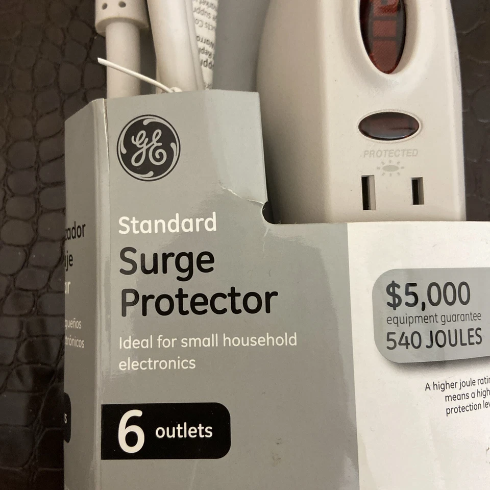 NEW GE SurgePro 6-Outlet Electronics Protector 540 Joules 3-FT SJT 14 AWG 3-wire - Image 3 of 4