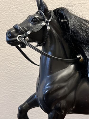 Lot Of Enertec Enterprises Horses With Removable Saddles & Reins & Pony - Picture 2 of 6