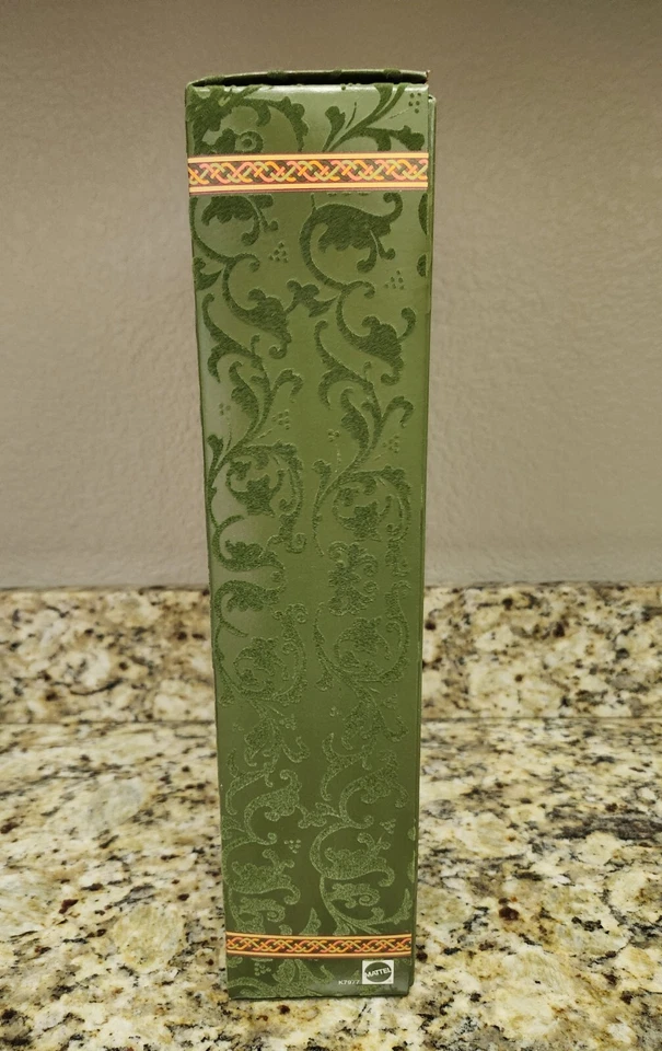 Muñeca Coleccionista Barbie Deirdre of Ulster Leyendas de Irlanda RARA Etiqueta Platino Foto 3 de 4