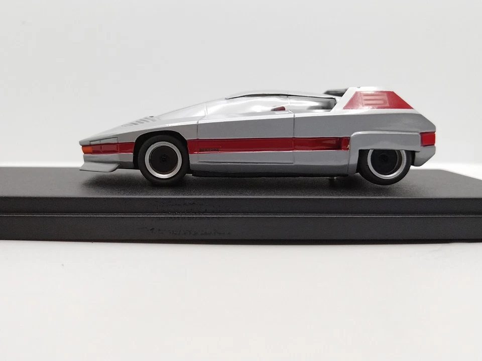 Hand Built 1/43 By Yow Itoh Alfa Romeo Navajo Bertone 1976. Ultra Rare! - Image 2 of 4