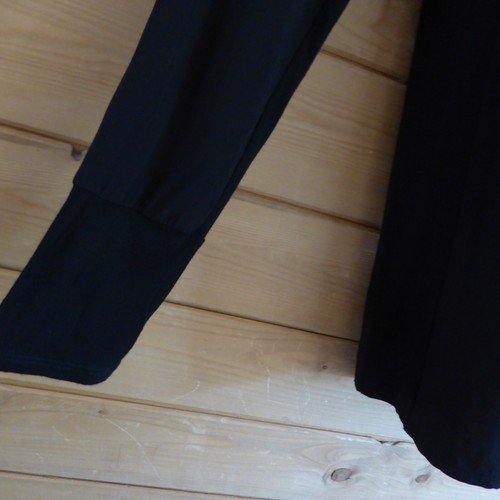 Naked Undies Button Up Black Long Sleeve Button Front Up Shirt Blouse Round Hem - Bild 5 von 11