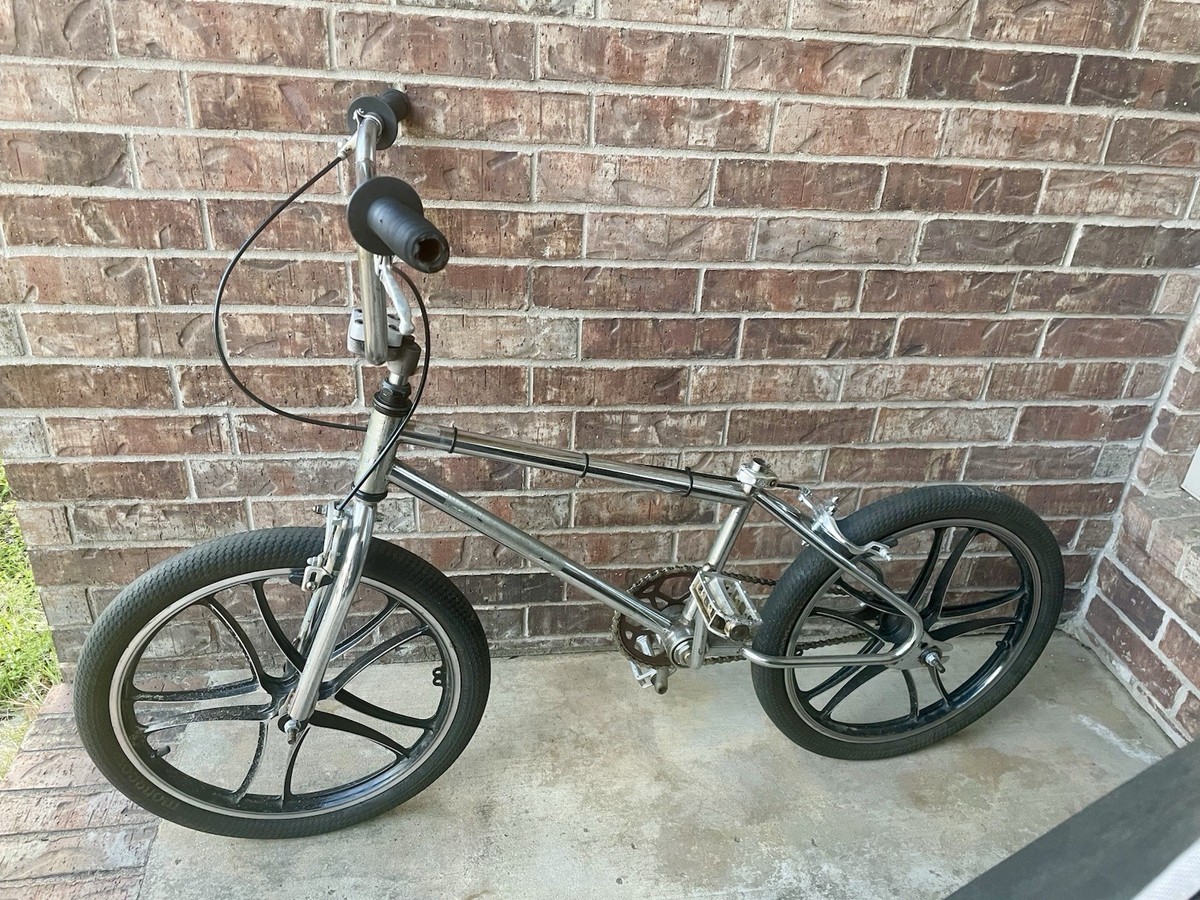 Mongoose Blue Max Vintage 80's Chrome Old School Bmx Bike Bicycle