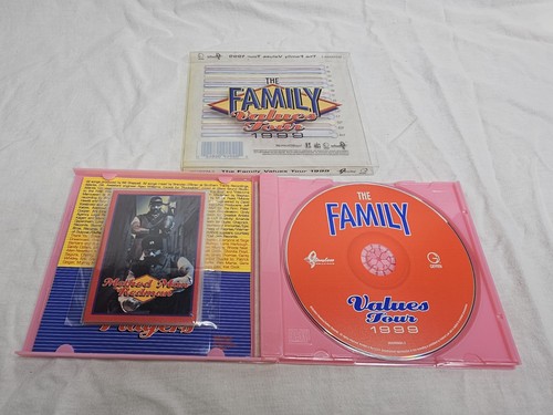 The Family Values Tour (CD, 2000) w/ Opened Cards Korn Limp Bizkit Staind Primus - Picture 12 of 14