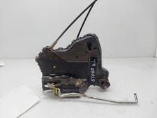 Porte arrière et accessoires Toyota IQ