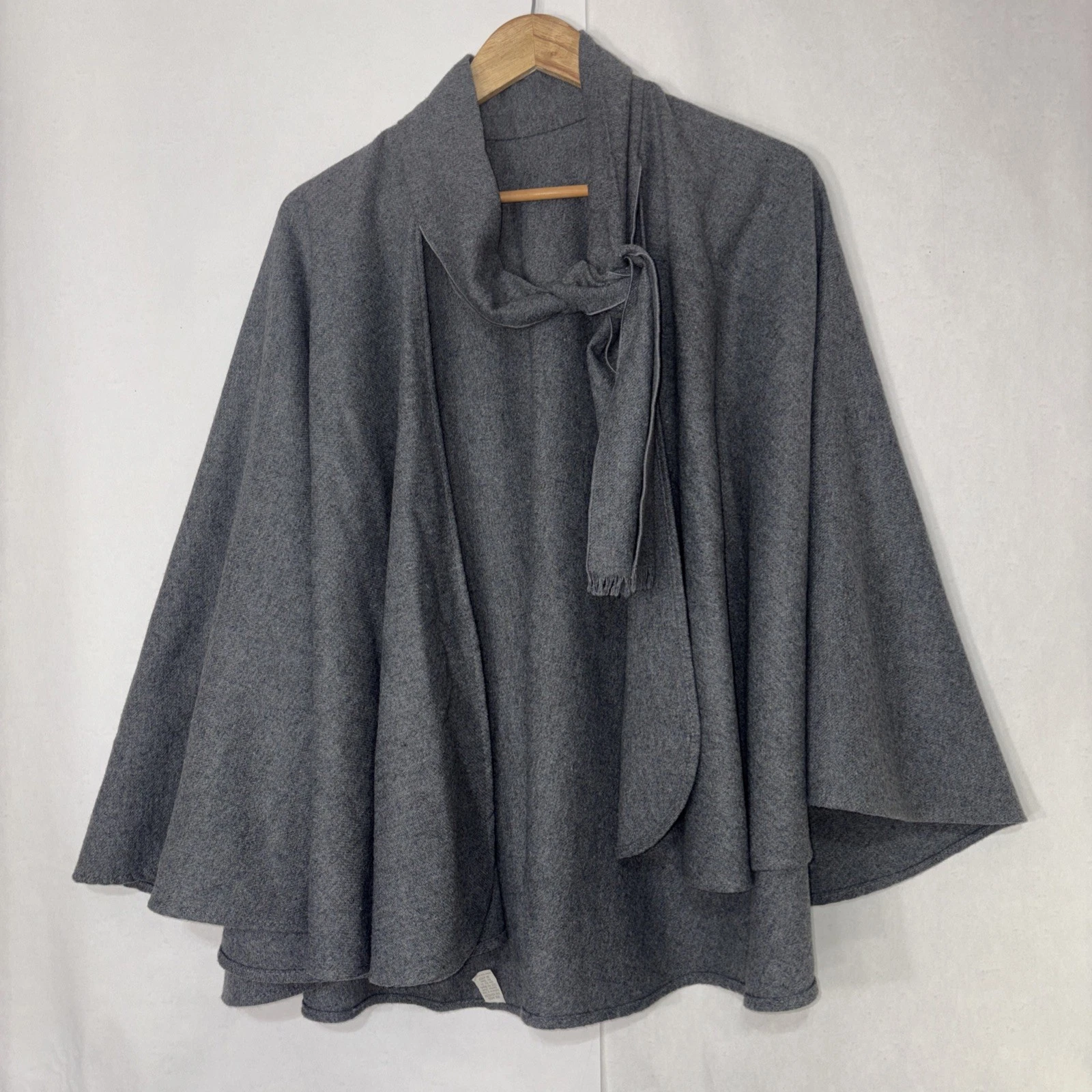 Wool Blend Wrap Cape Scarf Tie at Neck Gray Plain Warm Casual or Dress Nice