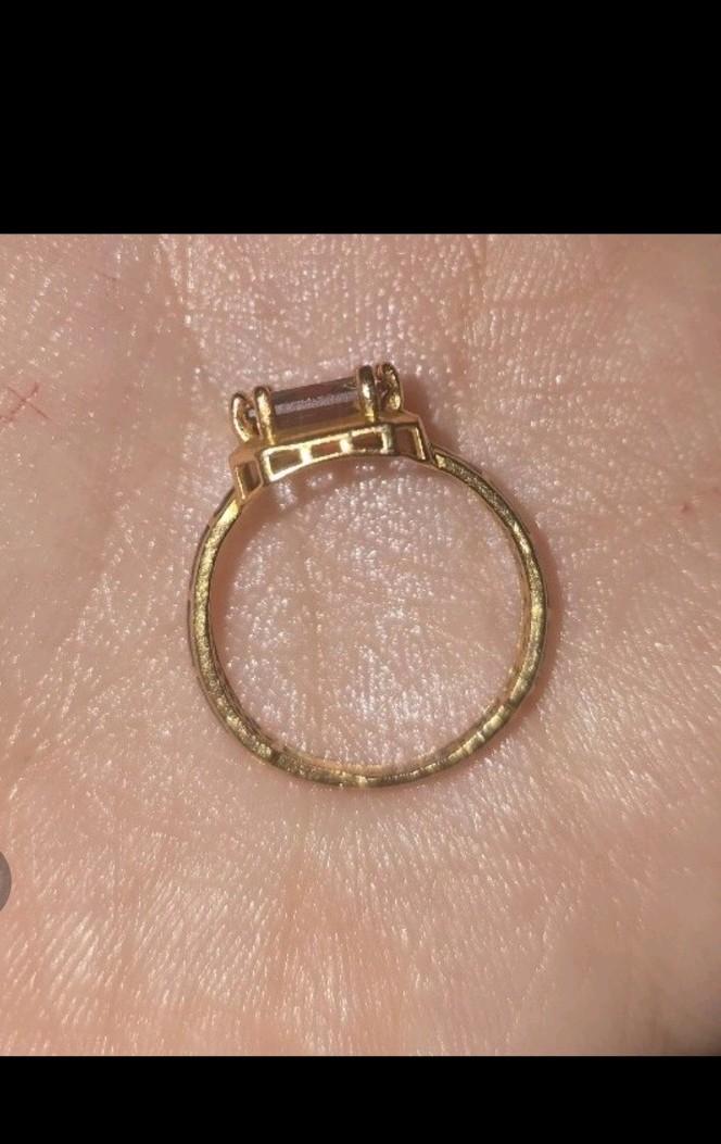 Solid Gold 21k Ring - image 4