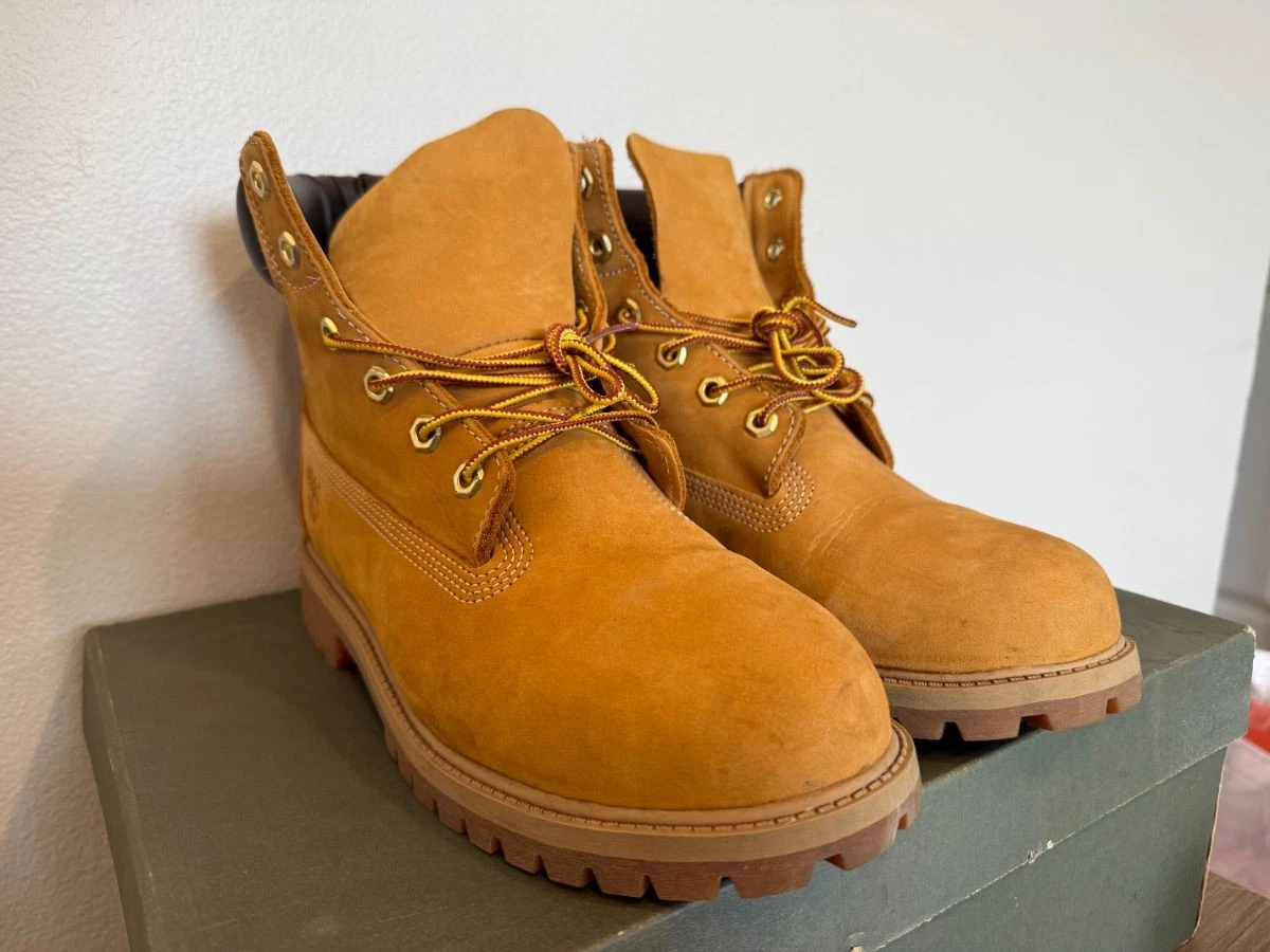 Timberland Men\'s 13M Chukka Gore-Tex Waterproof Boots 37042. Excellent Shape Men main image 4