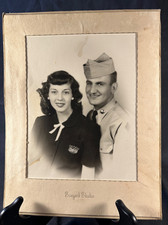 Vntg Studio Photo Portrait: WWII USMC Marine Woman with Cardboard Cover/Stand