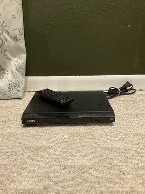 Sony DVP-SR210P Progressive Scan CD and DVD Player With Remote and Tested*