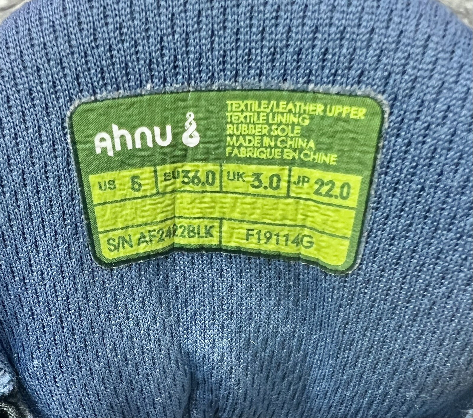 womens leather hiking boots Ahnu Size 5 eBay